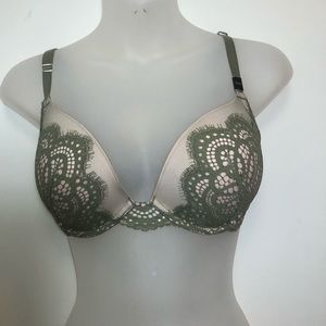 Push Up Bra ( Victoria Secret )